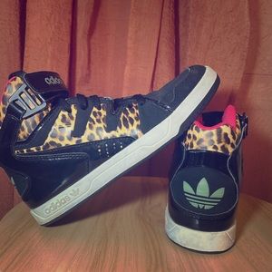 Adidas Leopard Print